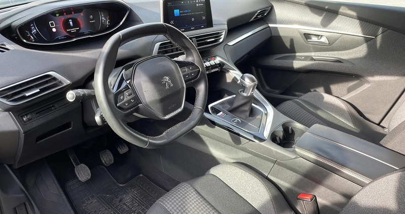 Peugeot 5008 cena 75000 przebieg: 181052, rok produkcji 2017 z Krobia małe 137